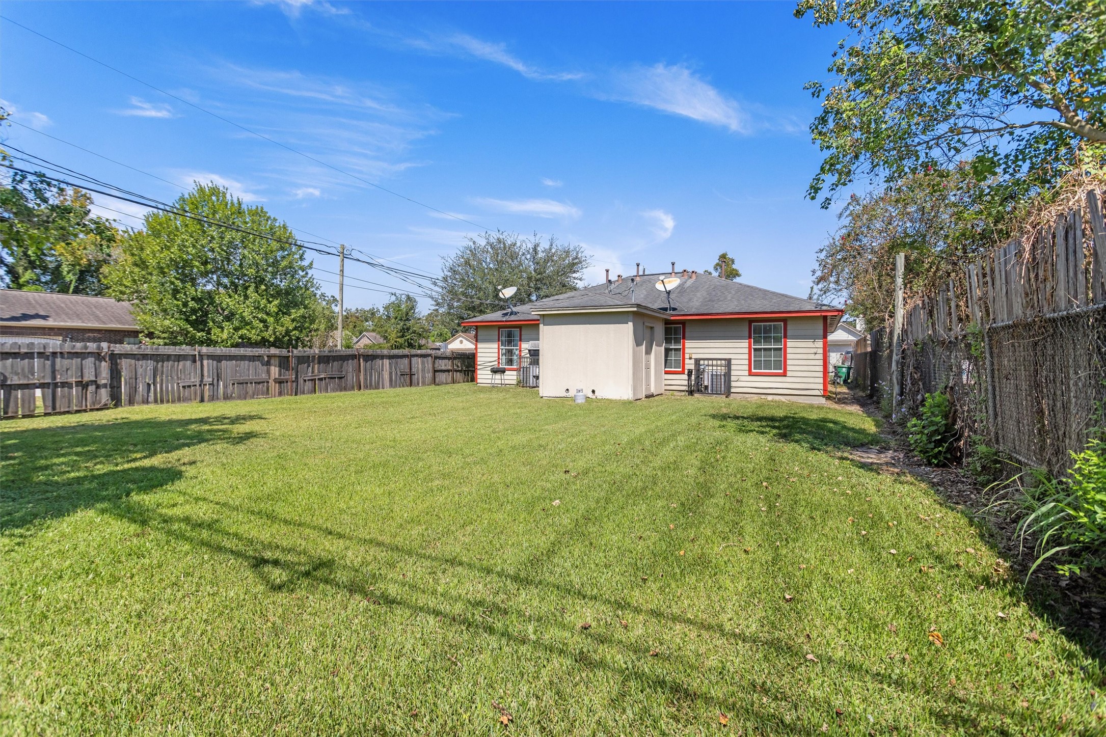 5802 Hartwick Road, Unit A Houston, TX 77016 - Photo 16 of 16 Gallery Image 16