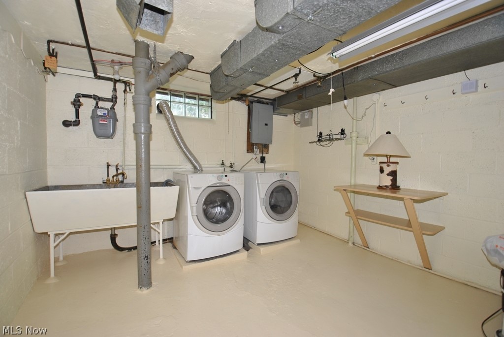 1292 Avondale Road Cleveland, OH 44121 - Photo 19 of 25 Gallery Image 19
