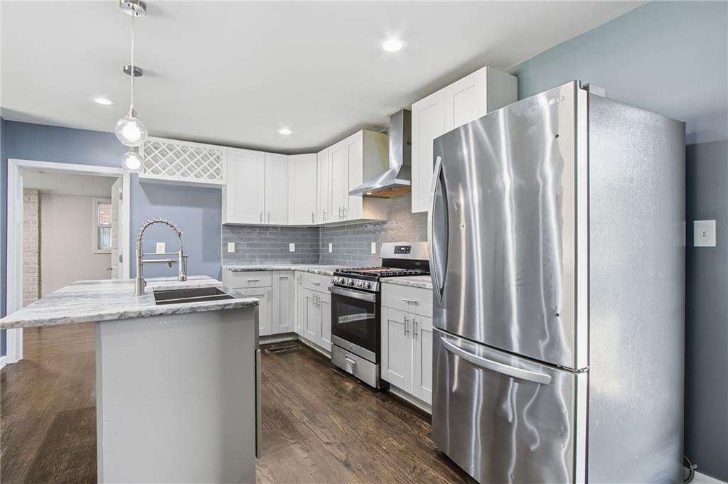 2241 Colleen Court Decatur, GA 30032 - Photo 10 of 25