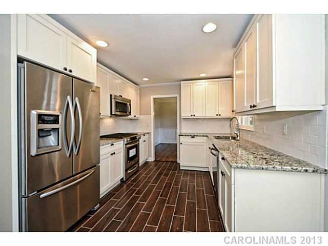 2627 Merrywood Road Charlotte, NC 28210 - Photo 2 of 16 Gallery Image 2