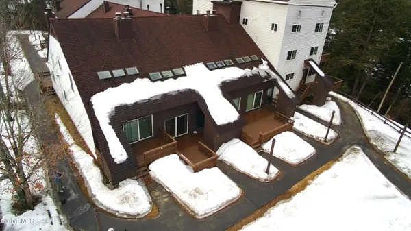 $160,000 | 11 Overlook Lane South, Unit J, Warrensburg, NY 12817