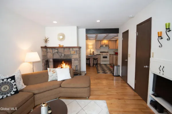 $160,000 | 11 Overlook Lane South, Unit J, Warrensburg, NY 12817