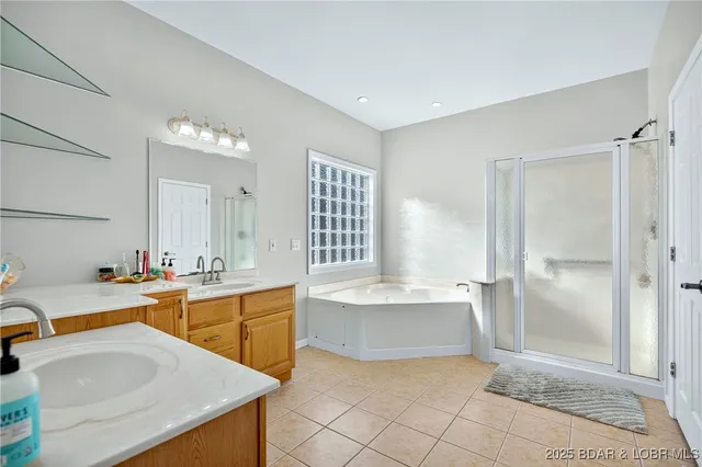 $515,000 | 494 Georgene Road, Camdenton, MO 65020