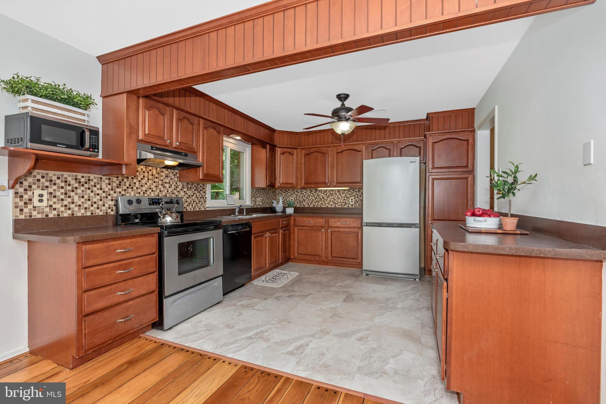 5504 Camp Raudy Road Frederick, MD 21702 - Photo 11 of 47