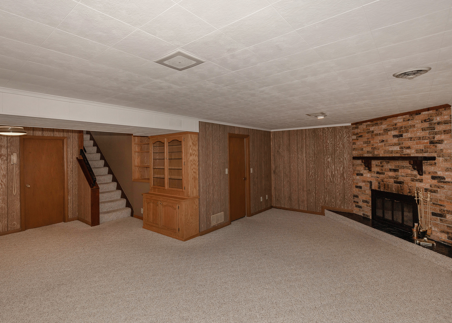 3590 Devils Glen Road Bettendorf, IA 52722 - Photo 18 of 32