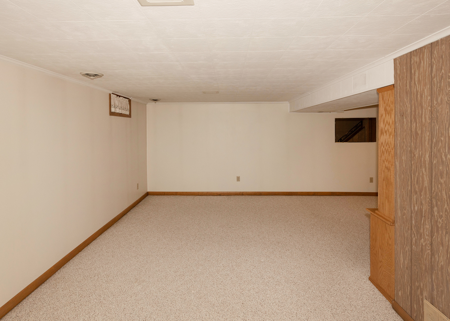 3590 Devils Glen Road Bettendorf, IA 52722 - Photo 21 of 32