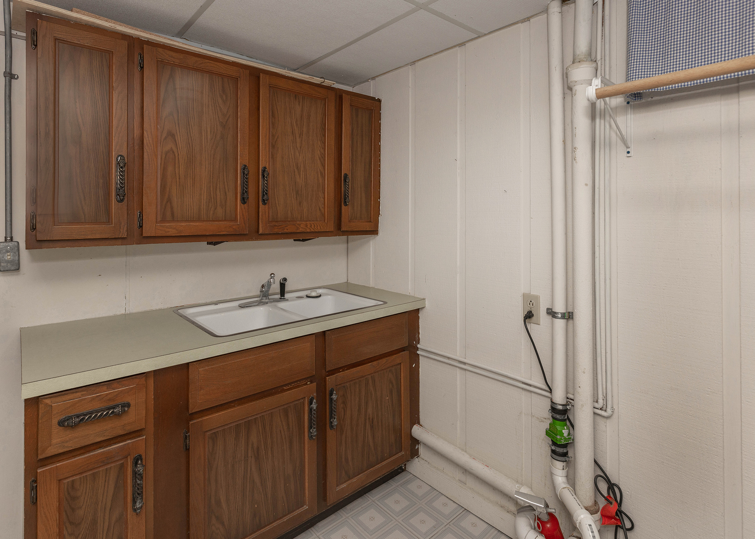 3590 Devils Glen Road Bettendorf, IA 52722 - Photo 22 of 32