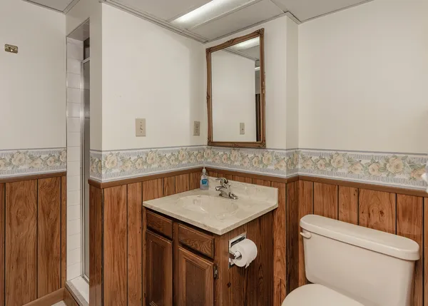 $210,000 | 3590 Devils Glen Road, Bettendorf, IA 52722