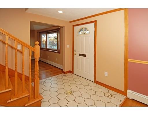 65 Hawthorne Road Waltham, MA 02451 - Photo 18 of 30 Gallery Image 18