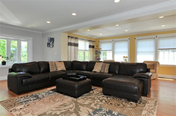 71 Lovell Road Watertown, MA 02472 - Photo 5 of 22