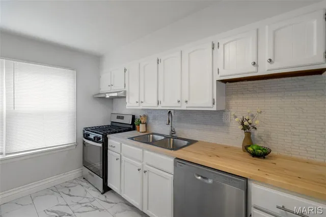 $159,900 | 8835 Kathlyn Drive, Berkeley, MO 63134