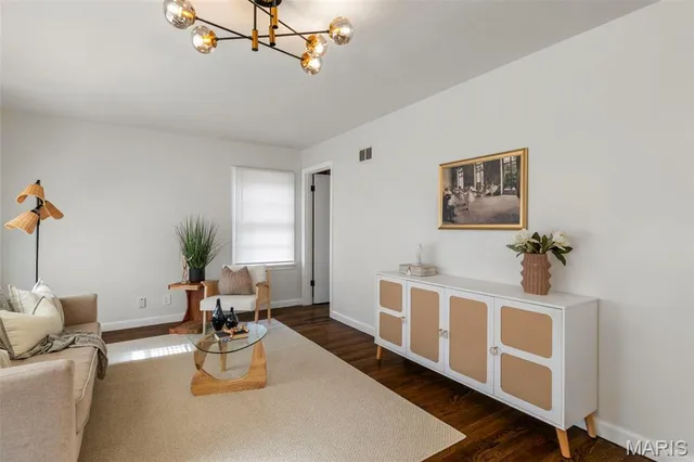 $159,900 | 8835 Kathlyn Drive, Berkeley, MO 63134