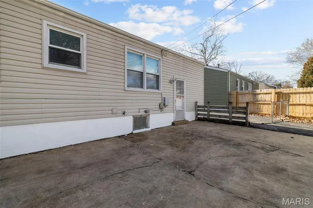 $159,900 | 8835 Kathlyn Drive, Berkeley, MO 63134