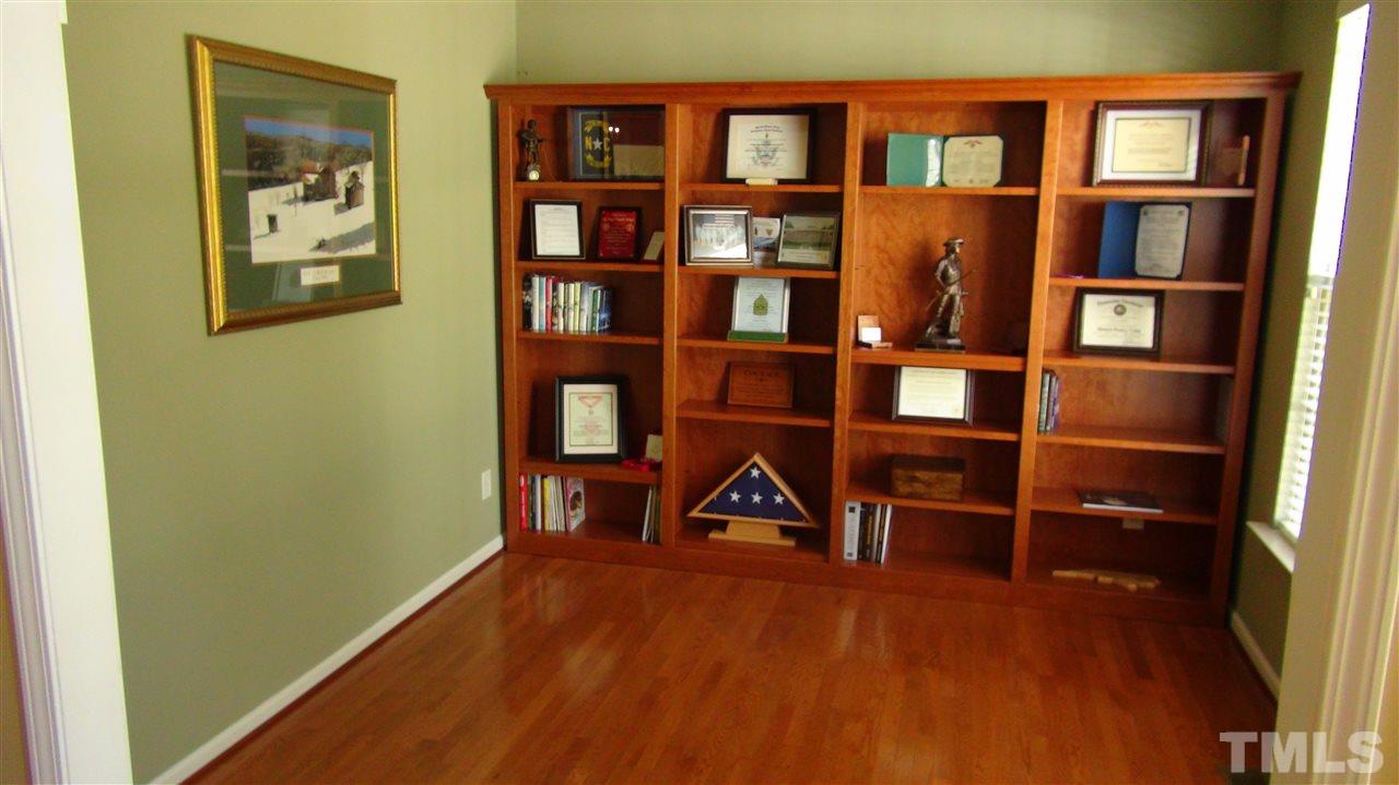 205 Riley Oaks Lane Apex, NC 27539 - Photo 12 of 25 Gallery Image 12
