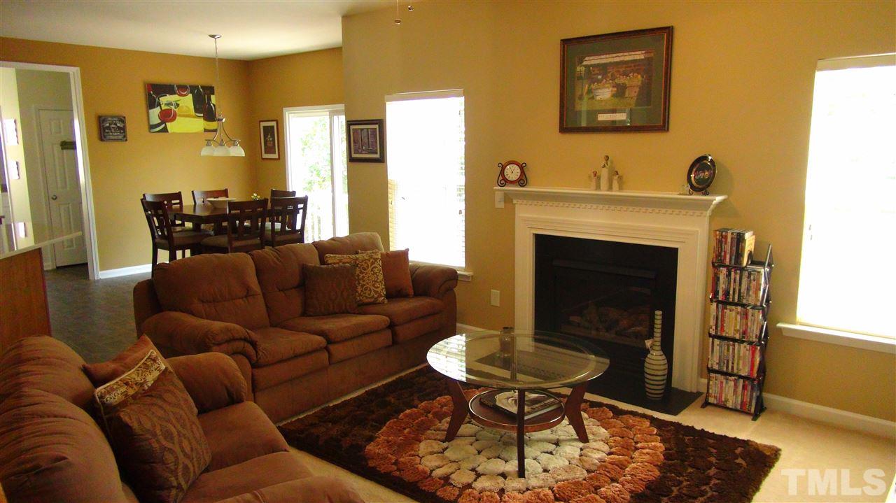 205 Riley Oaks Lane Apex, NC 27539 - Photo 5 of 25 Gallery Image 5