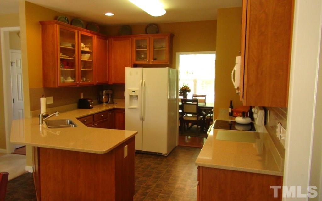 205 Riley Oaks Lane Apex, NC 27539 - Photo 9 of 25 Gallery Image 9