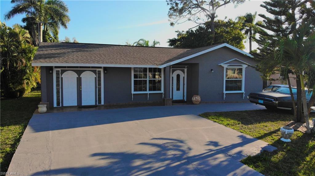 5230 Dixie Drive Naples, FL 34113 - Photo 30 of 32 Gallery Image 30