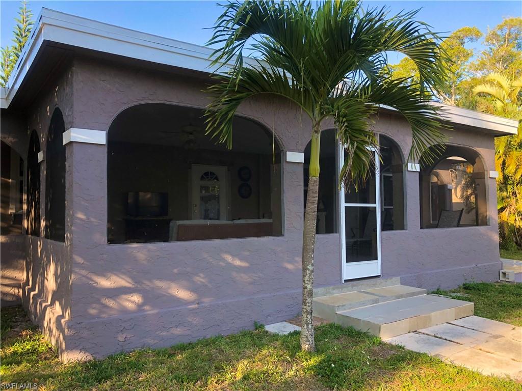 5230 Dixie Drive Naples, FL 34113 - Photo 5 of 32 Gallery Image 5