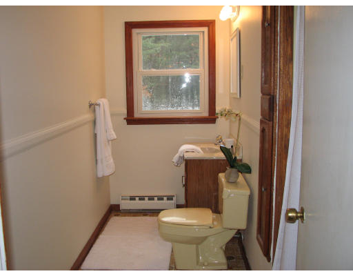 554 River Road Carlisle, MA 01741 - Photo 12 of 18 Gallery Image 12