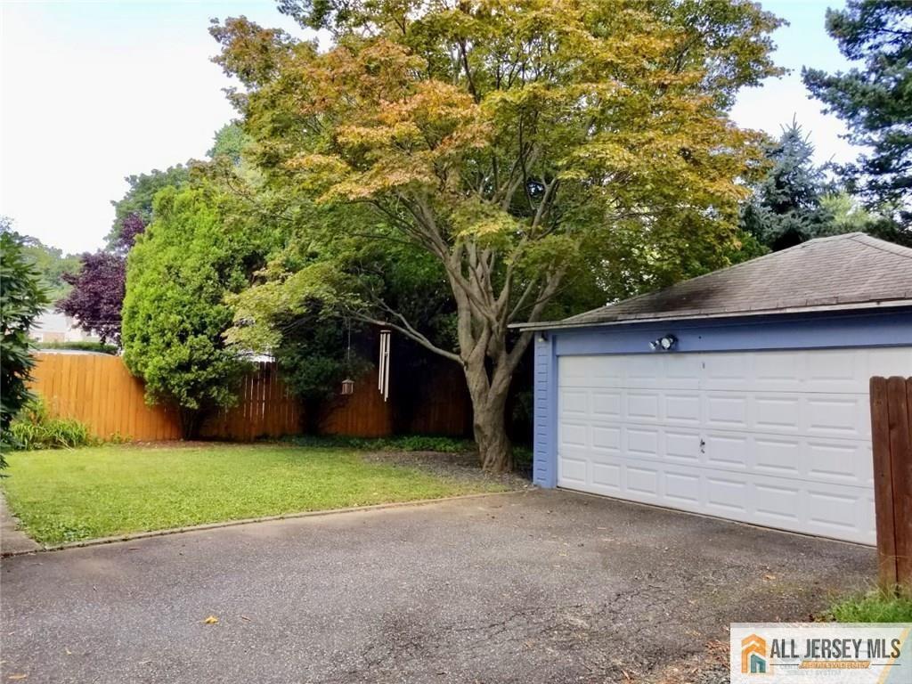 12 6th Street Edison, NJ 08837 - Photo 43 of 43 Gallery Image 43