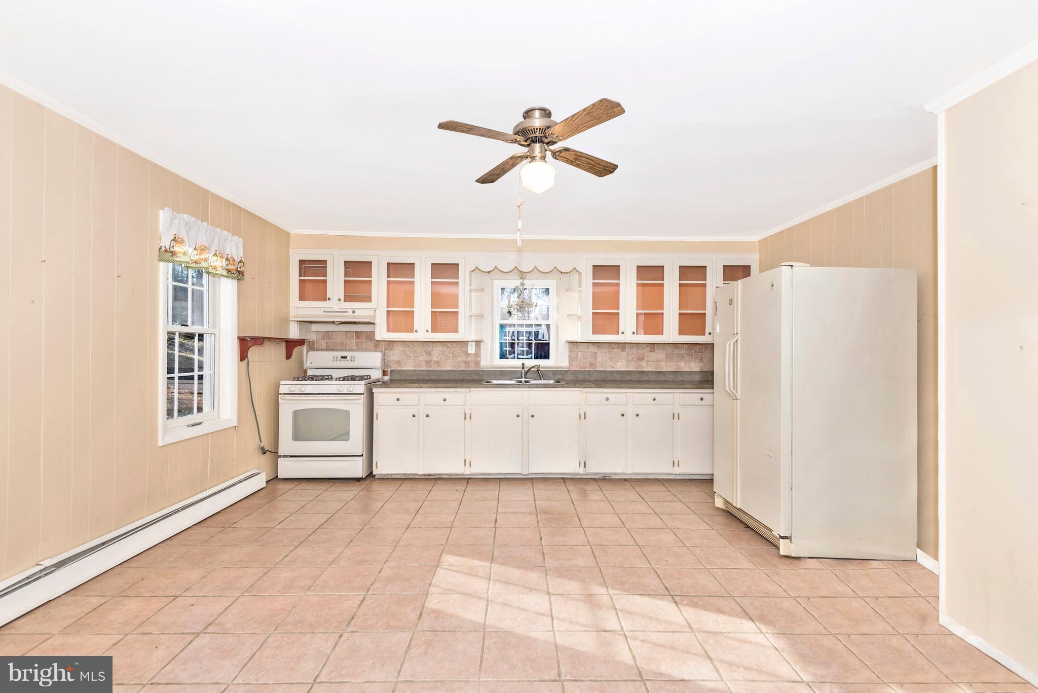3505 Roy Shafer Road Middletown, MD 21769 - Photo 11 of 30 Kitchen