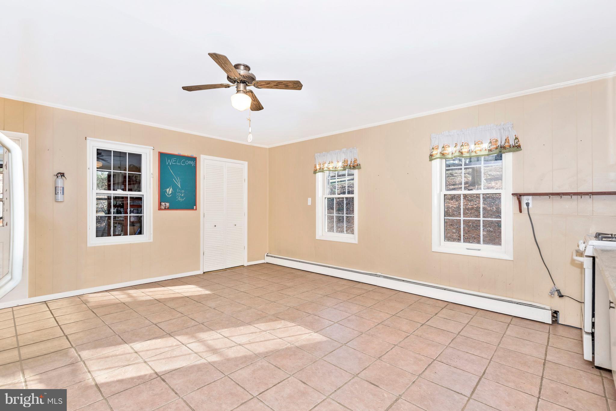3505 Roy Shafer Road Middletown, MD 21769 - Photo 13 of 30 Kitchen