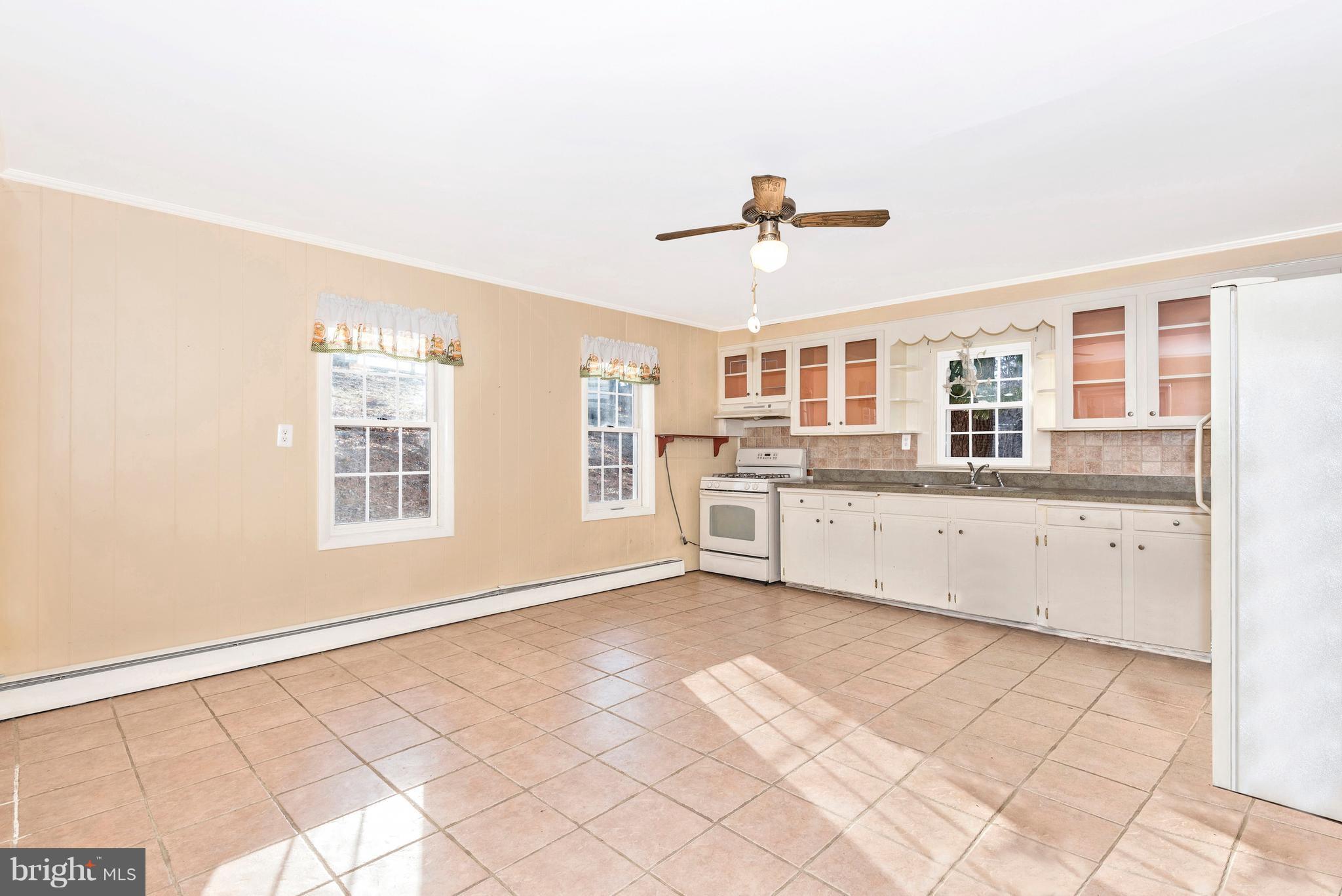 3505 Roy Shafer Road Middletown, MD 21769 - Photo 14 of 30 Kitchen
