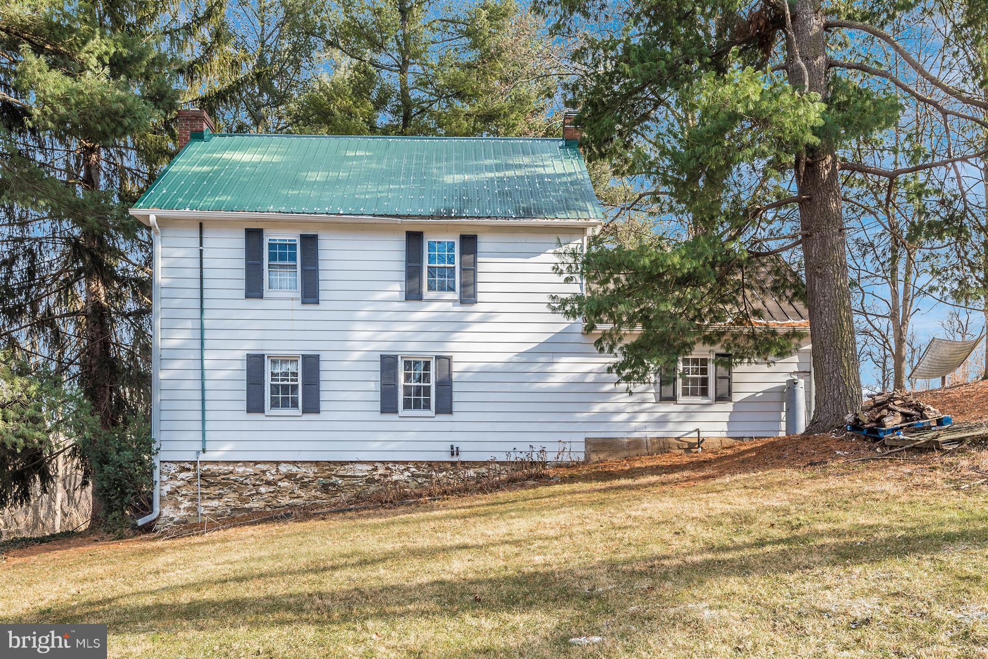 3505 Roy Shafer Road Middletown, MD 21769 - Photo 28 of 30 Exterior (Rear)