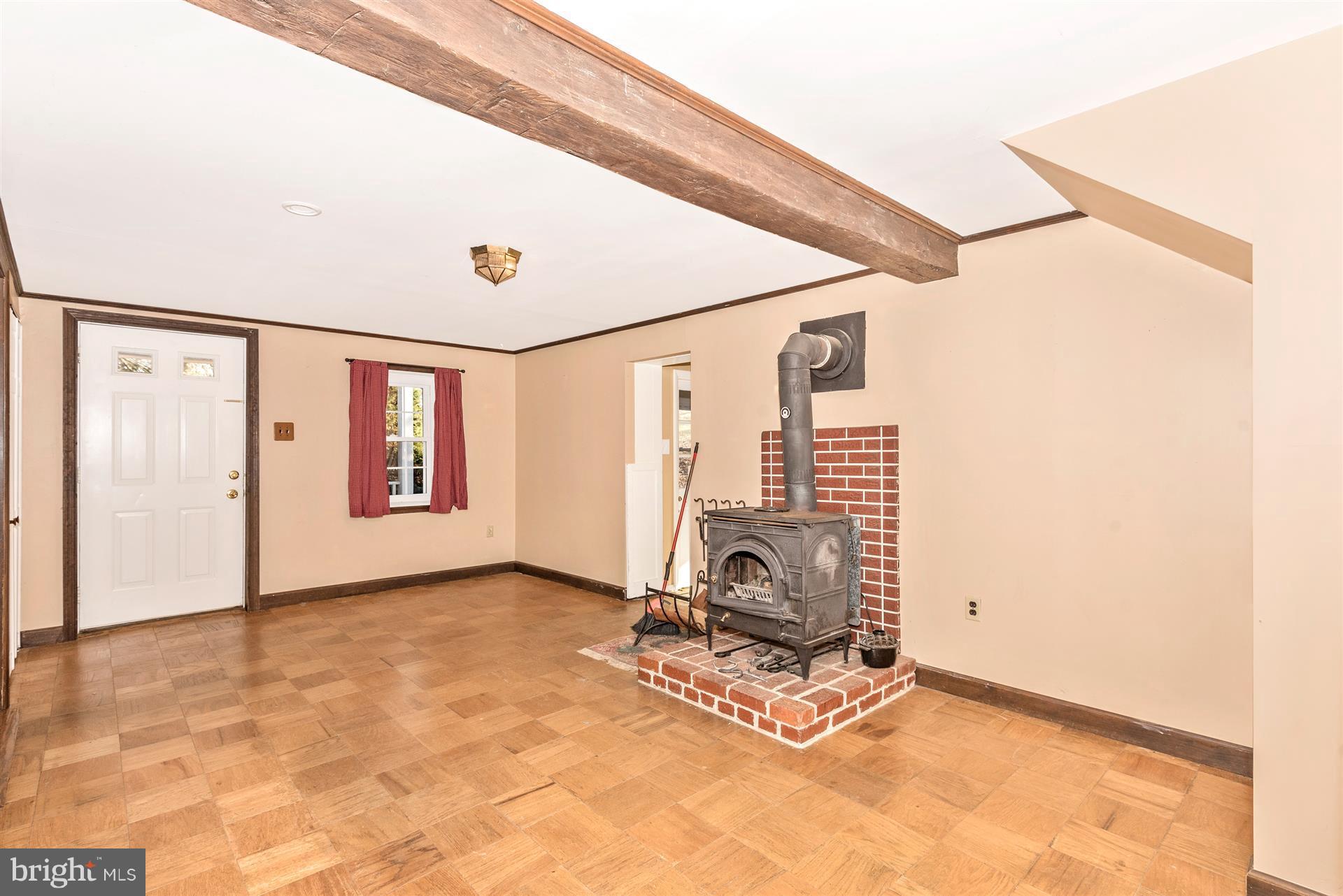 3505 Roy Shafer Road Middletown, MD 21769 - Photo 7 of 30 Family Room