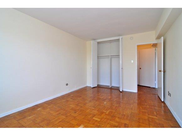 8901 Shore Road, Unit 8B Brooklyn, NY 11209 - Photo 8 of 10 Gallery Image 8