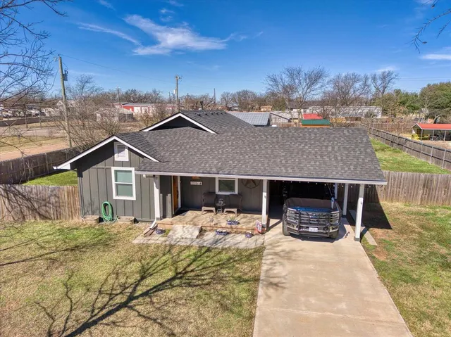 $250,000 | 279 Norm Street, China Spring, TX 76633