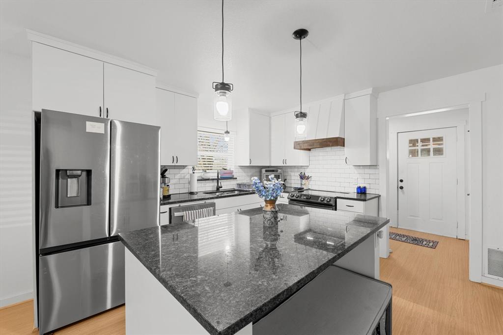 279 Norm Street China Spring, TX 76633 - Photo 7 of 30