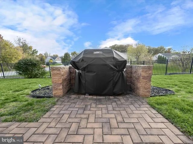 a view of a yard with an outdoor space
