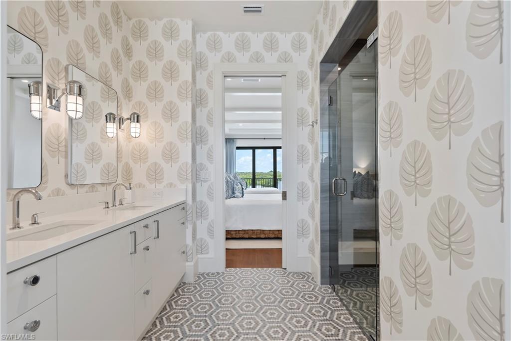 2375 Snook Drive Naples, FL 34102 - Photo 20 of 34