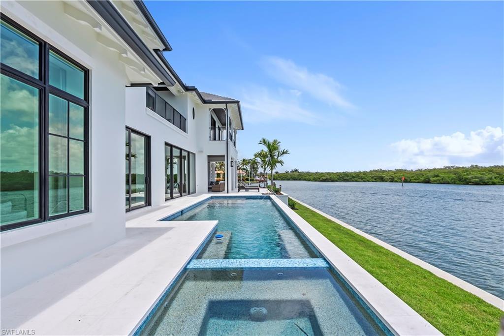 2375 Snook Drive Naples, FL 34102 - Photo 28 of 34