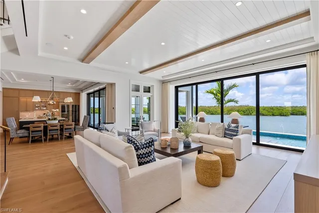 $18,950,000 | 2375 Snook Drive, Naples, FL 34102