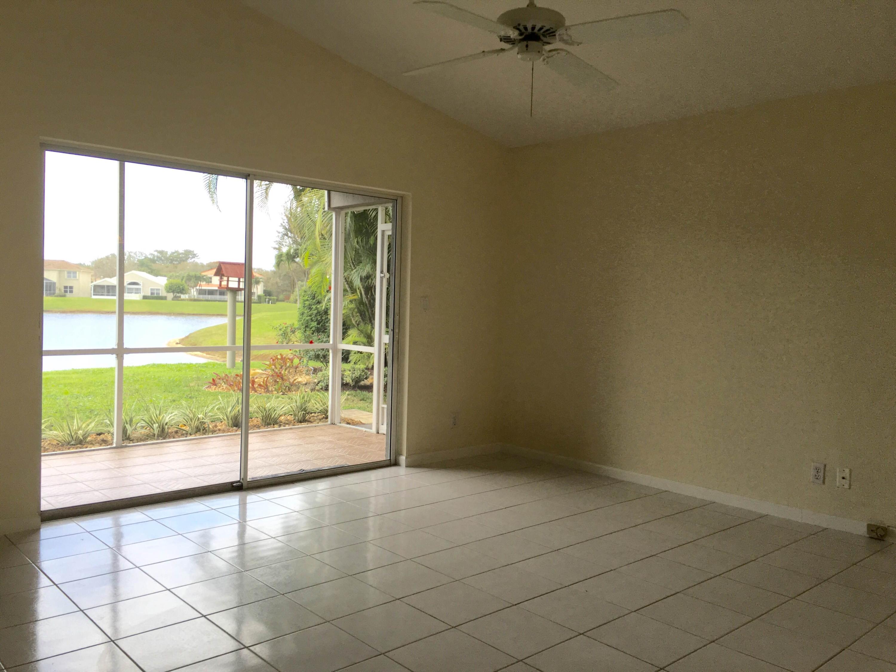 1340 Sabal Lakes Road Delray Beach, FL 33445 - Photo 4 of 19 Family Room