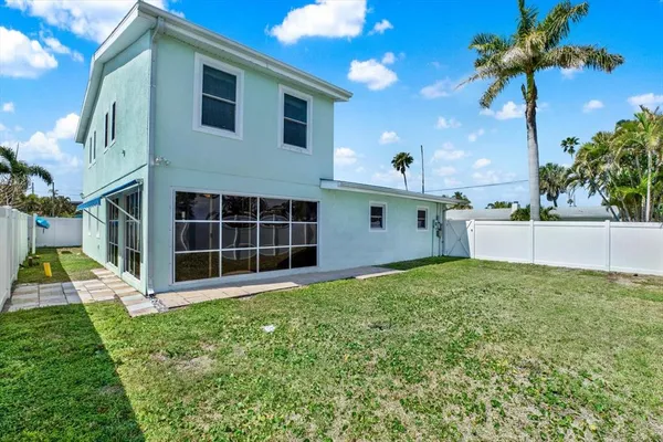$774,900 | 203 163rd Avenue, Redington Beach, FL 33708