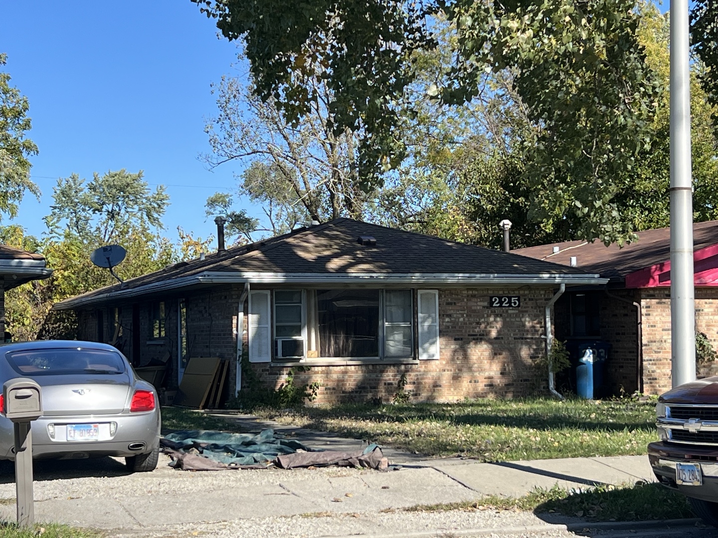 225 West 155th Street Harvey, IL 60426 - Photo 2 of 2