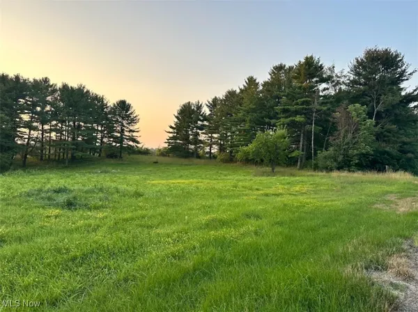 $400,000 | 38400 Cadiz-Piedmont Road, Freeport, OH 43973