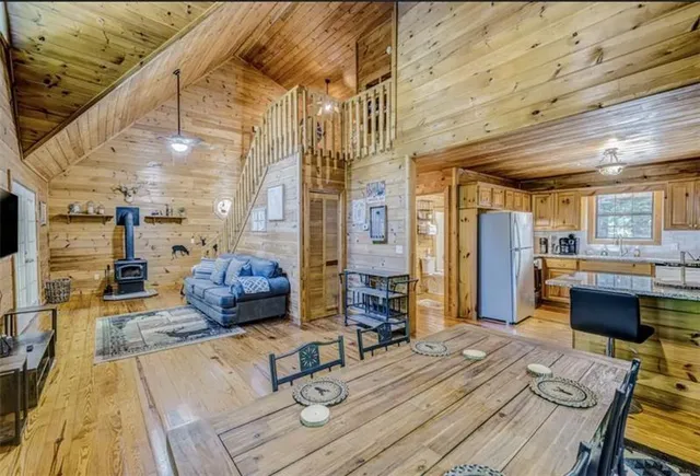 $2,000 | 9947 Doublehead Gap Road, Blue Ridge, GA 30513