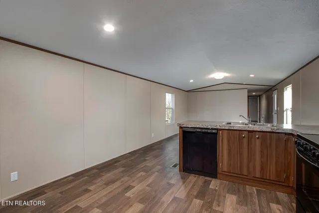 $245,000 | 17670 Highway 72, Loudon, TN 37774