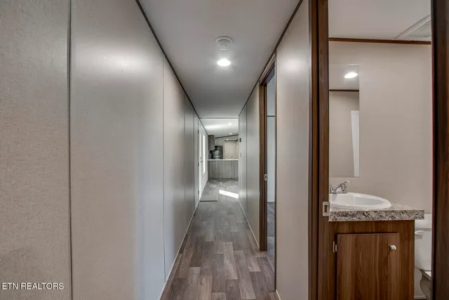 $245,000 | 17670 Highway 72, Loudon, TN 37774