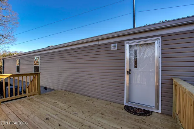 $245,000 | 17670 Highway 72, Loudon, TN 37774