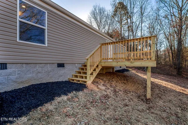 $245,000 | 17670 Highway 72, Loudon, TN 37774