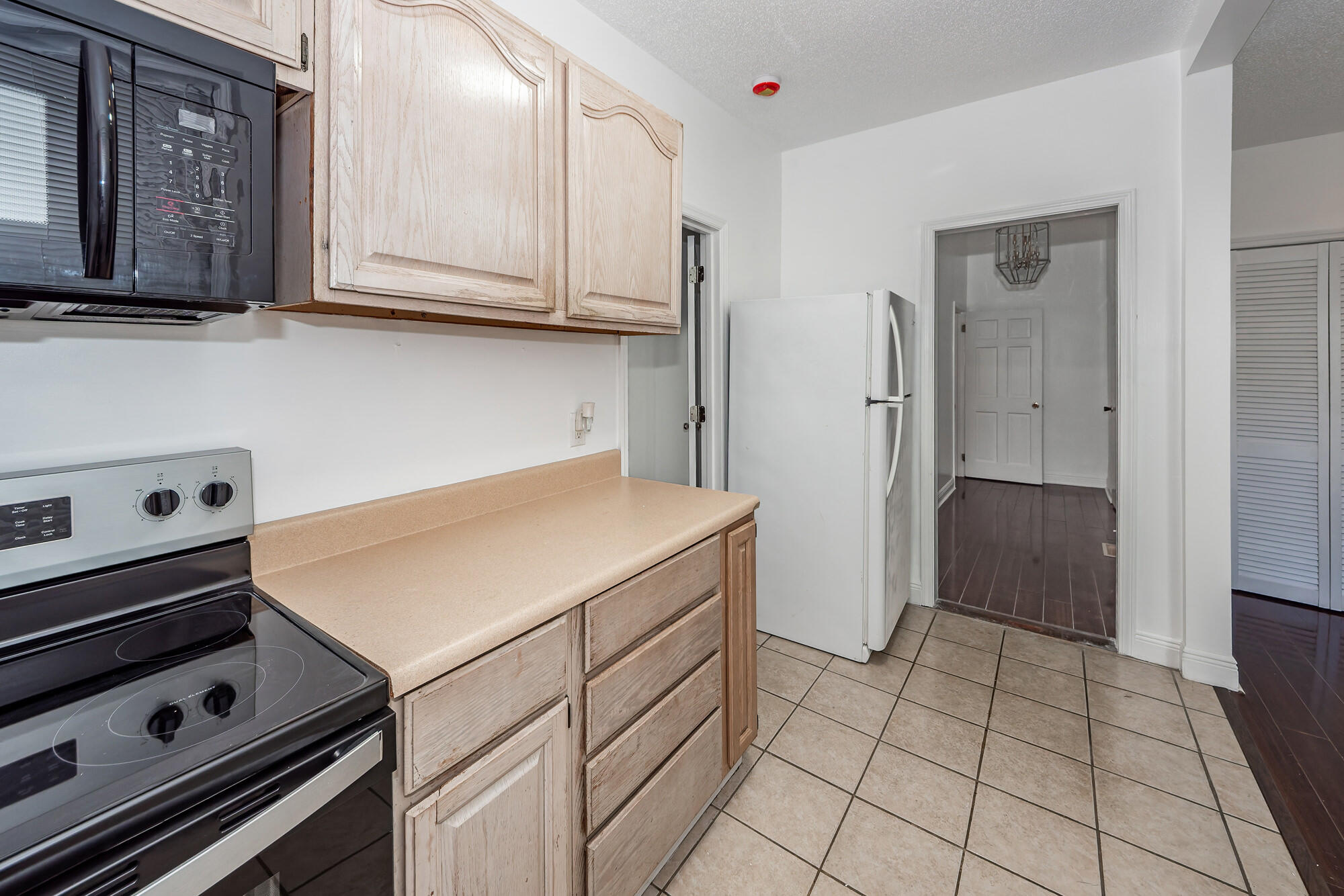 100 Morris Street, Unit A Charleston, SC 29403 - Photo 11 of 20 100 Morris A 11