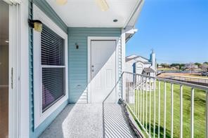 18617 Egret Bay Boulevard, Unit 708 Webster, TX 77058 - Photo 14 of 19 Balcony over looking green space