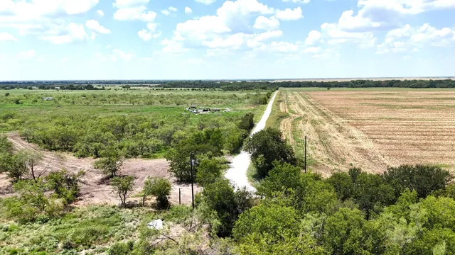 $381,900 | 1127 Limestone County Road 607, Mart, TX 76664