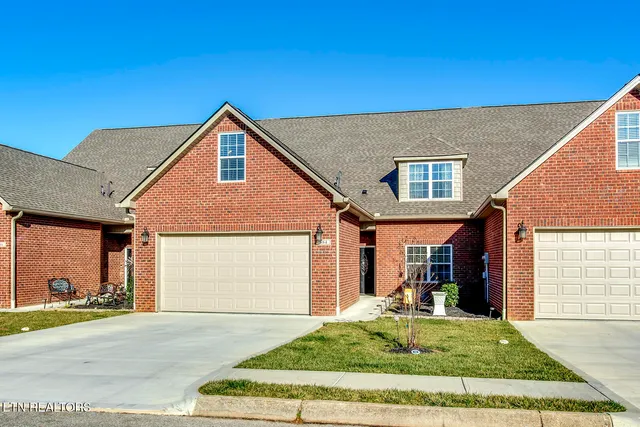 $559,000 | 984 Meadow Walk Lane, Lenoir City, TN 37772
