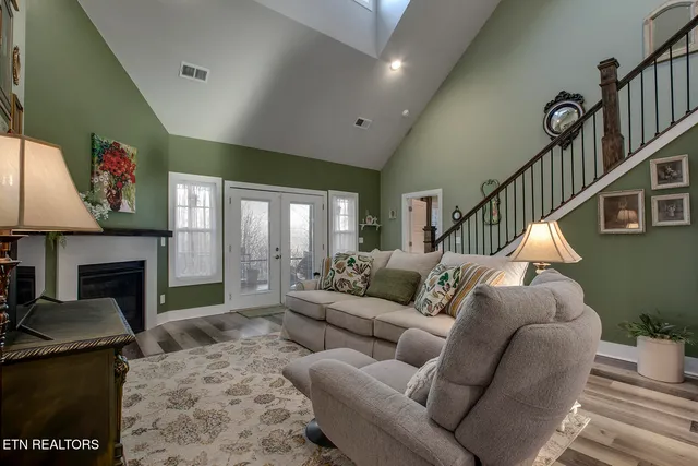 $559,000 | 984 Meadow Walk Lane, Lenoir City, TN 37772